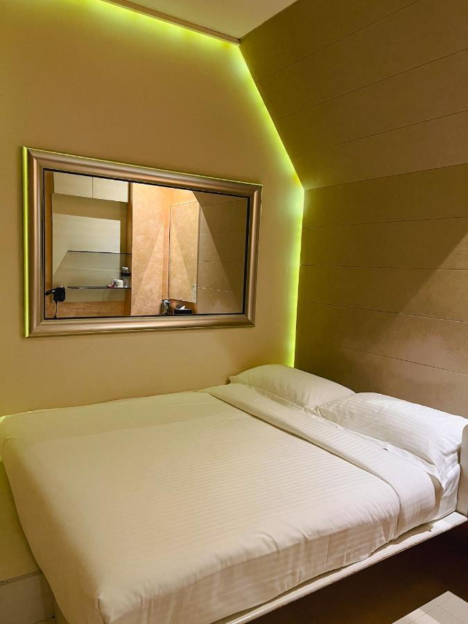 Fragrance Hotel - Viva Singapur Dış mekan fotoğraf
